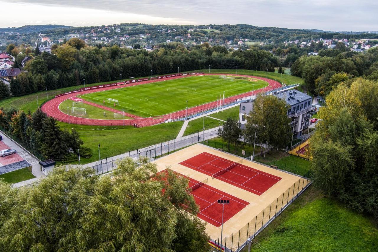 Pawilon Sportowo Turystyczny Kalwarianka Hostel Kalwaria Zebrzydowska Buitenkant foto