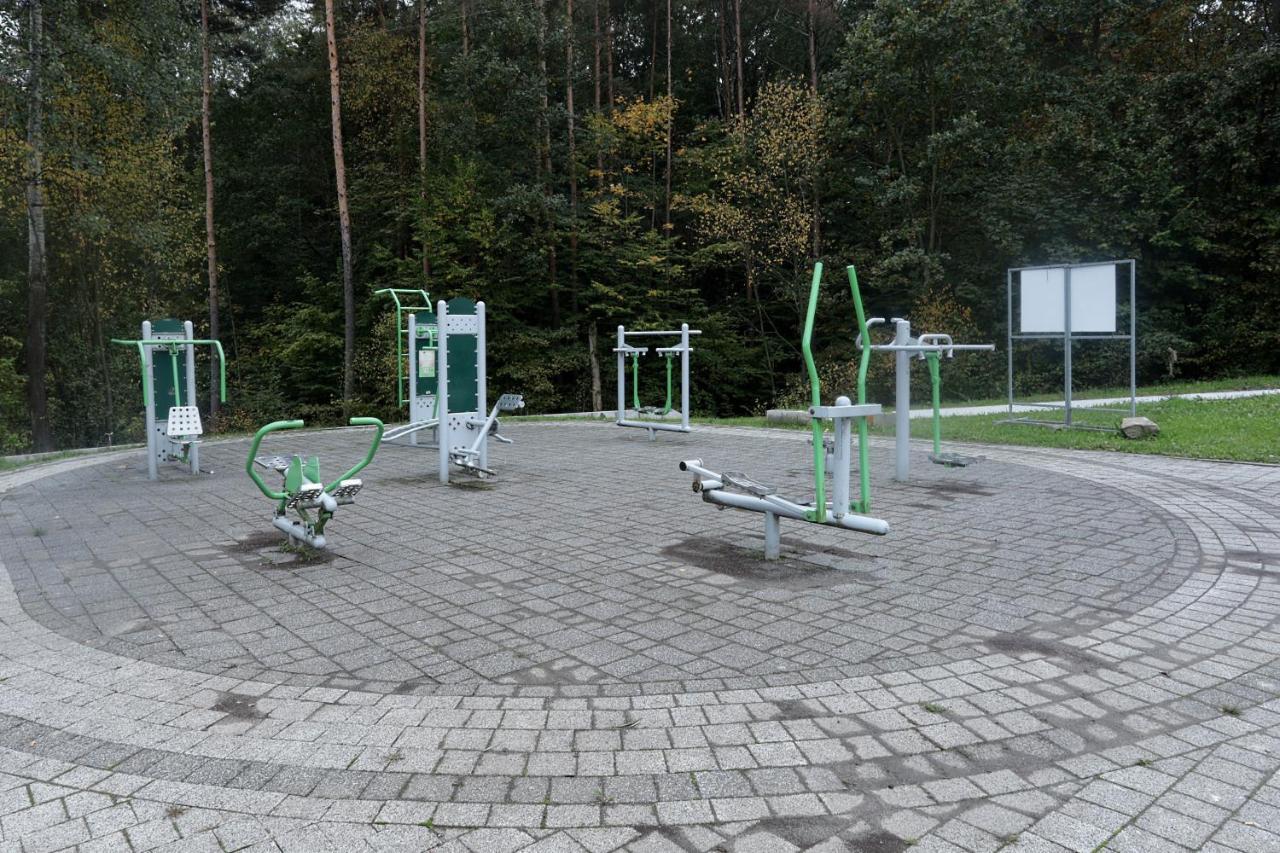 Pawilon Sportowo Turystyczny Kalwarianka Hostel Kalwaria Zebrzydowska Buitenkant foto