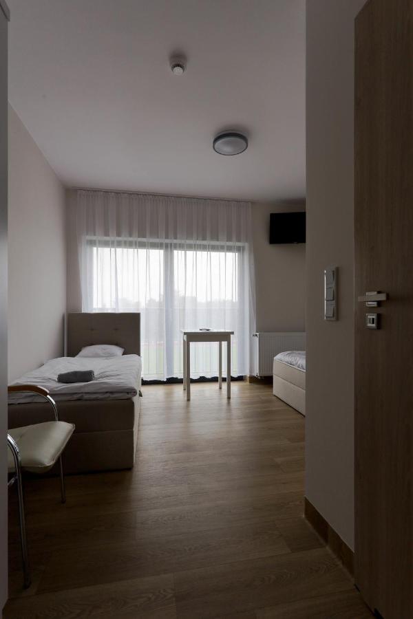Pawilon Sportowo Turystyczny Kalwarianka Hostel Kalwaria Zebrzydowska Buitenkant foto